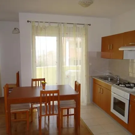 Milka Apartment *