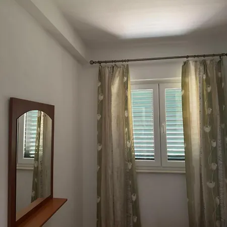 Milka Daire Trogir