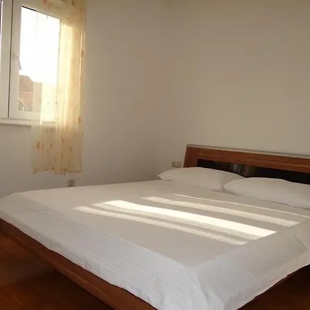 Milka Trogir